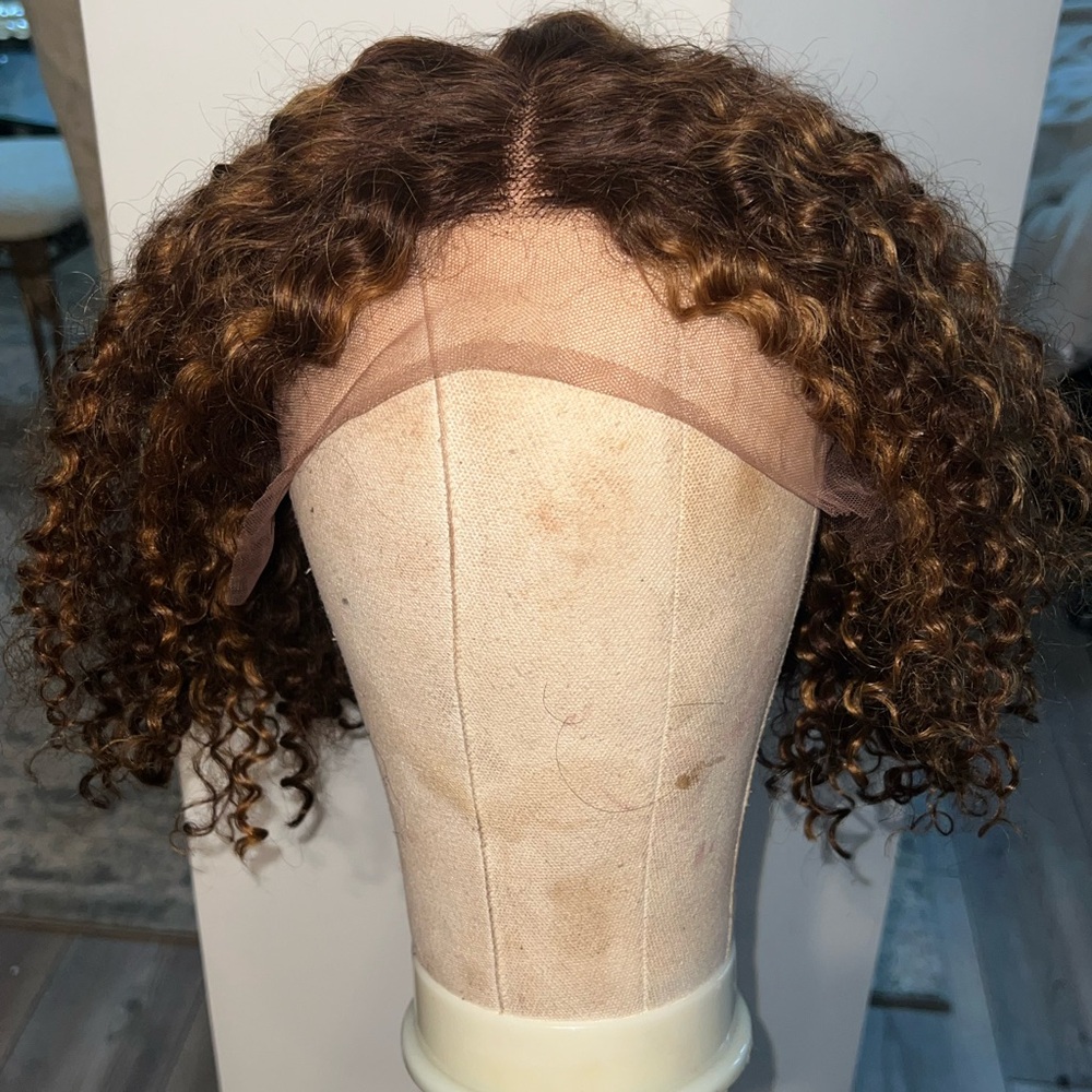 Luvme HUMAN hair Honey blonde Deep curly bob frontal